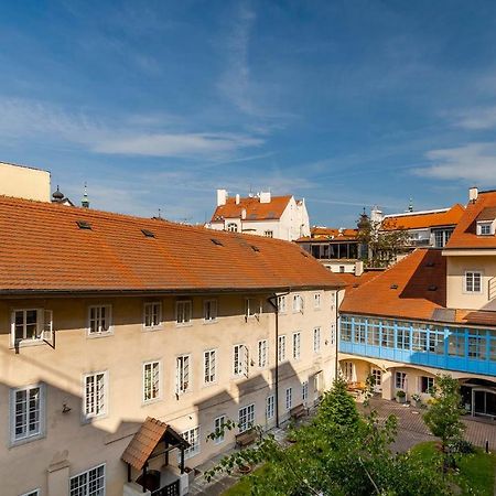 Apt Near Old Town Prague By Michal&Friends Buitenkant foto