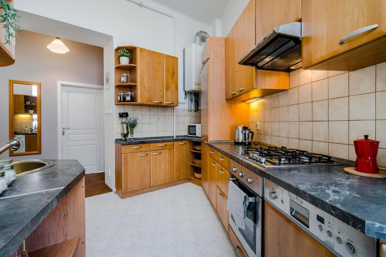 Apt Near Old Town Prague By Michal&Friends Buitenkant foto